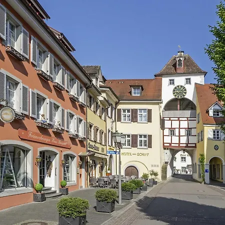 Apartment Haus Burgund